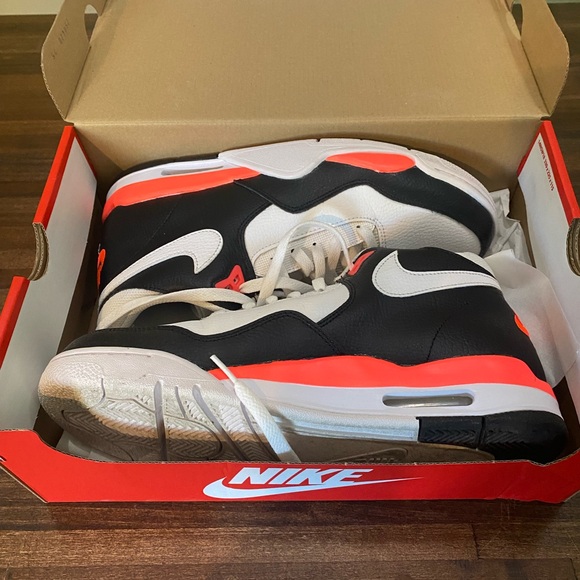 Men’s Nike Flight Legacy - Picture 4 of 4